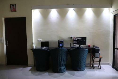 Apartamento Treasure Home, Centrally Located 3bhk
