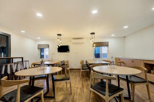 Hotel Townhouse 917 Amar Abode