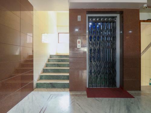 Oyo Flagship 85960 Hotel Taj Mahal Grand