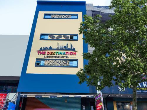 Hotel Collection O 86358 The Destination