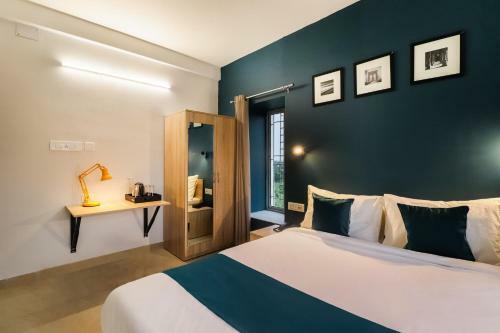 Hotel Silverkey Executive Stays 36128 Akankha