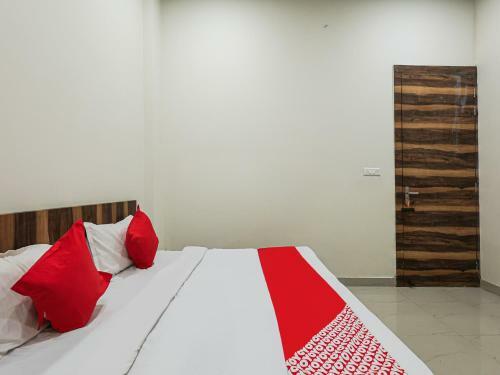 Oyo Flagship 86725 Hotel Chauhan