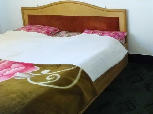 Hostal A 10 Bedroom Guesthouse