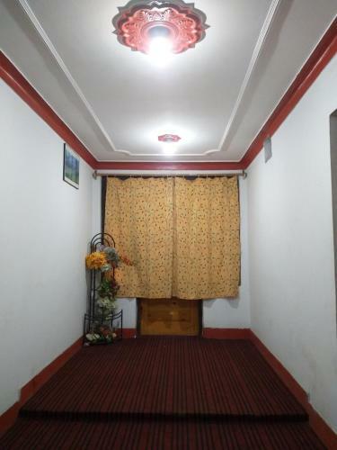 Hostal A 10 Bedroom Guesthouse