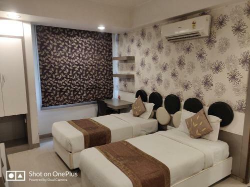 Hotel Starlit Select Nirvana