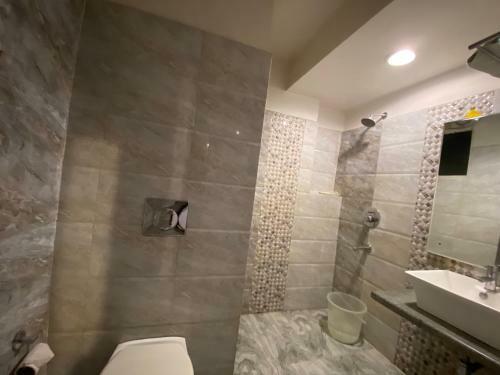 Hotel Starlit Select Nirvana