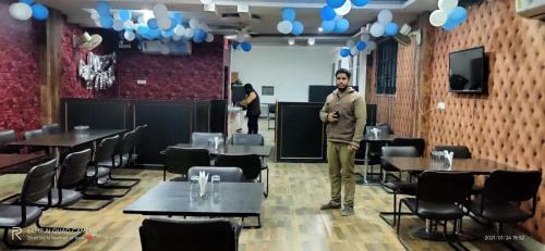 Hostal Shubh Ratna Residency