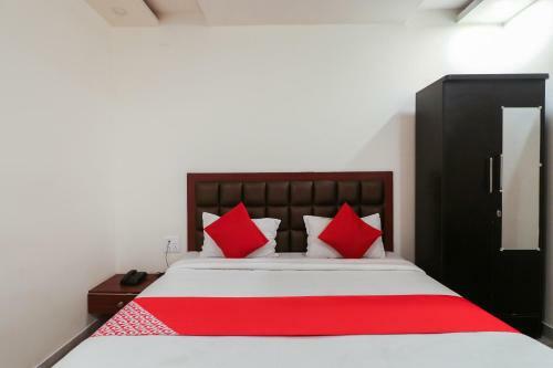 Hotel Oyo 37453 Mahi In