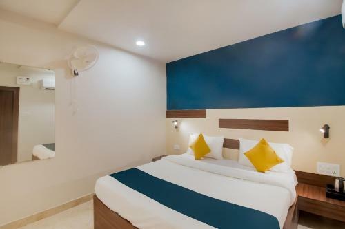 Collection O 87097 Hotel Aalishan