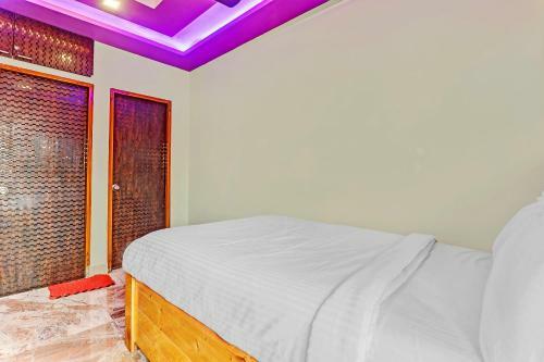 Hotel Oyo 84198 Prakash Landmark