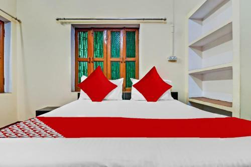 Oyo 63530 Hotel Shree