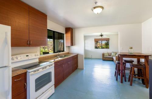North Shore Oahu Retreat Home