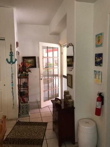 Makaha Beach Ocean Front One Bedroom Suite