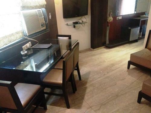 Hotel Vinamra Residency Panvel