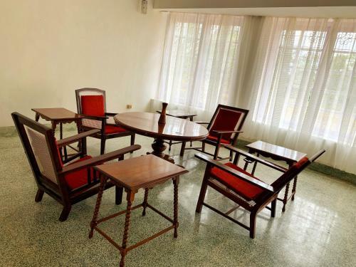 Tea Planters Bungalow