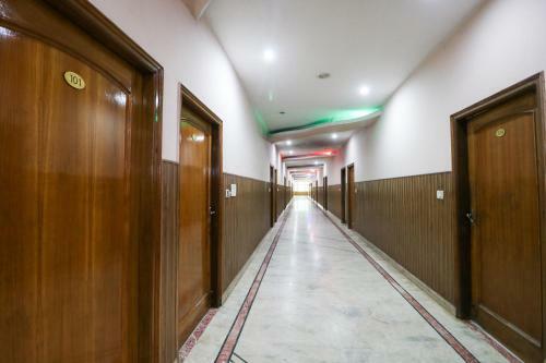 Oyo 61070 Hotel Krishna