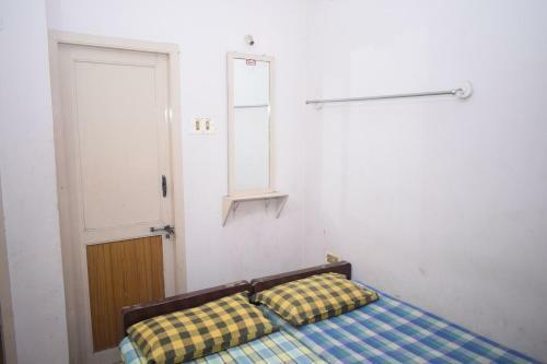Hotel Visvam Guest House