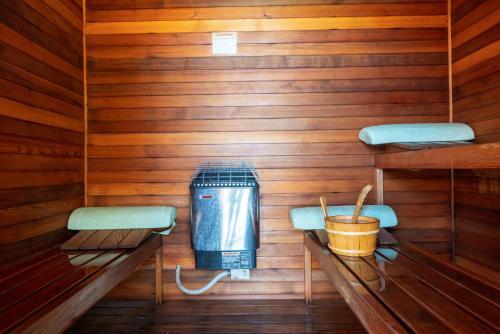 Noahs Hideaway Luxury B&B