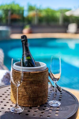 Noahs Hideaway Luxury B&B