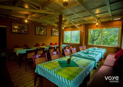 Hotel Voye Homes Oxyfarm Resorts