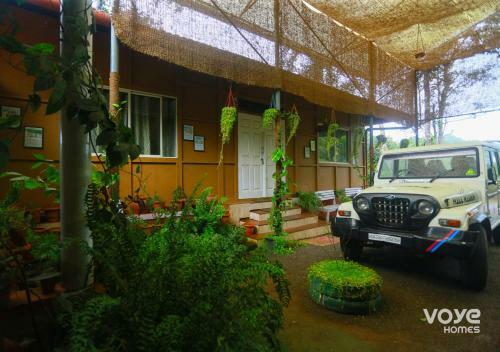Hotel Voye Homes Oxyfarm Resorts