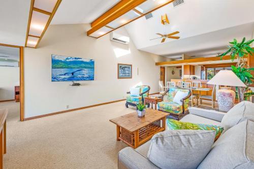 128-1 Puamana Oceanfront