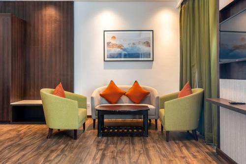 Hotel Le Roi Lake View, Koti