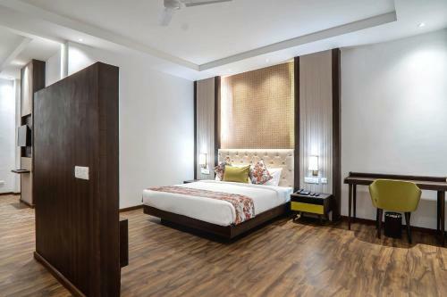Hotel Le Roi Lake View, Koti