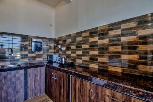 Amazing Baga River View 2bhk Apartment By Stay Over Home
