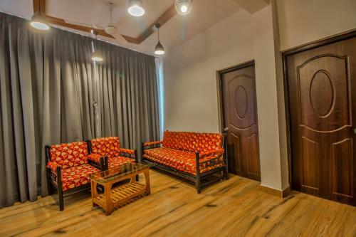 Amazing Baga River View 2bhk Apartment By Stay Over Home