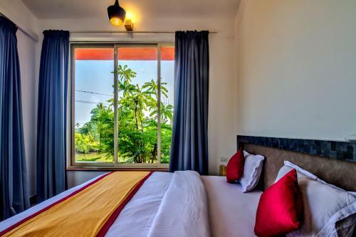 Amazing Baga River View 2bhk Apartment By Stay Over Home
