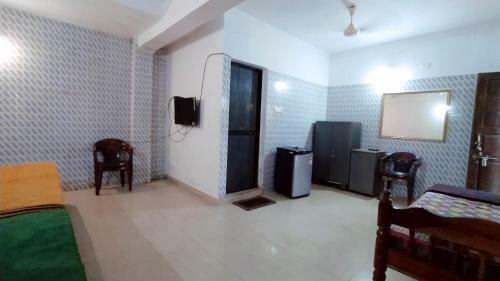 Hostal Sai Raj Guesthouse