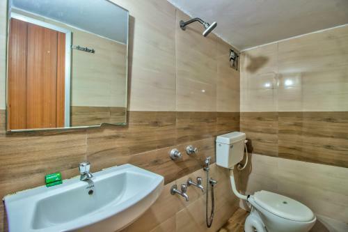 Hotel Baga Beach Doorz