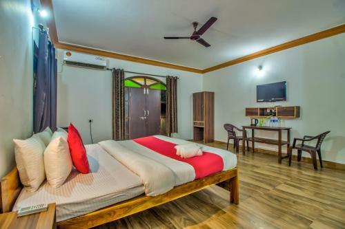Hotel Baga Beach Doorz