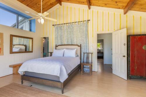 Kamapua'a Hale Home