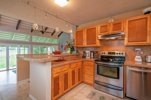 Apartamento Kamahana 23 - Spacious And Light, Private, With Golf Course And Ocean Views!