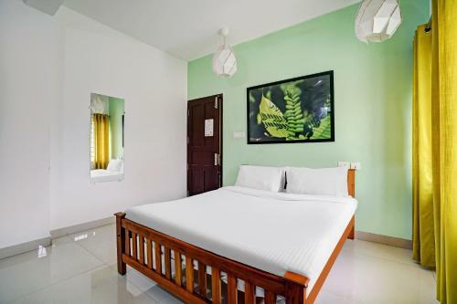 Hotel Capital O 85602 Ecstasy Appartment