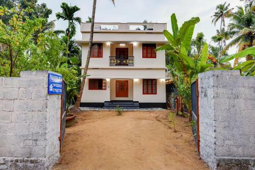 Hostal Oyo 78022 Vinu Villa