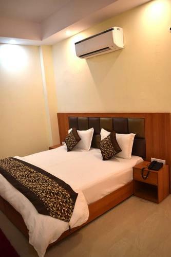 Hotel The Royal Stay Greater Noida