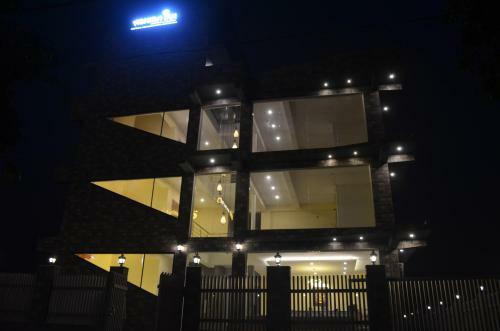 Hotel Ashira Inn