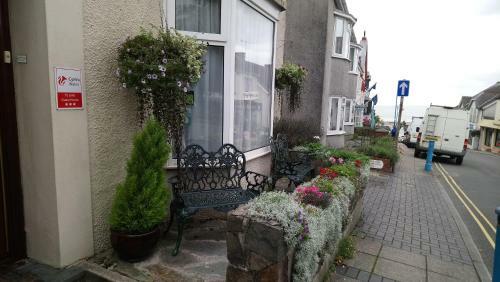 Hostal Harbourlight Guesthouse