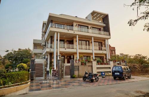 Hotel Kapoor Residency