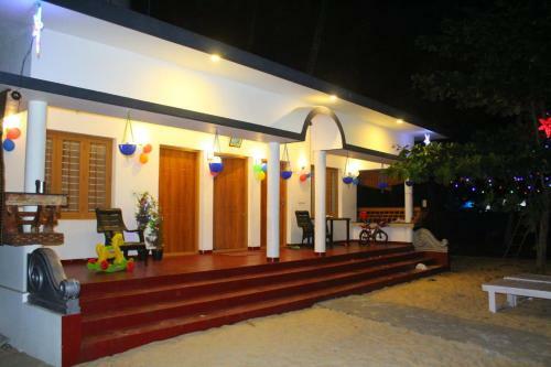 Marari Anna Beach Homestay