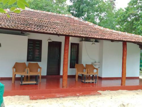 Abi's Mararibeach Homestay