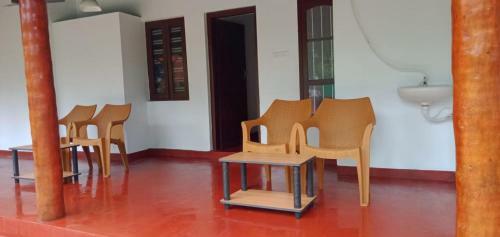 Abi's Mararibeach Homestay