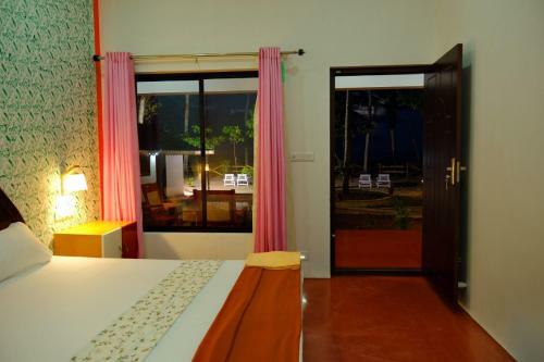 Marari Phoenix Beach Homestay