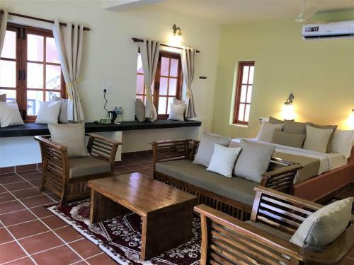 Bed & Breakfast Mandaram Villas