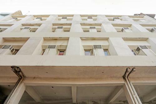 Collection O 77775 Hotel Comfort Inn