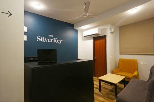Hotel Silverkey Executive Stays 39733 Rc164 Noida-62