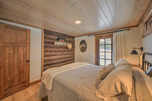 Serene Kootenai Cabin - 3 Mi To Dtwn And River!
